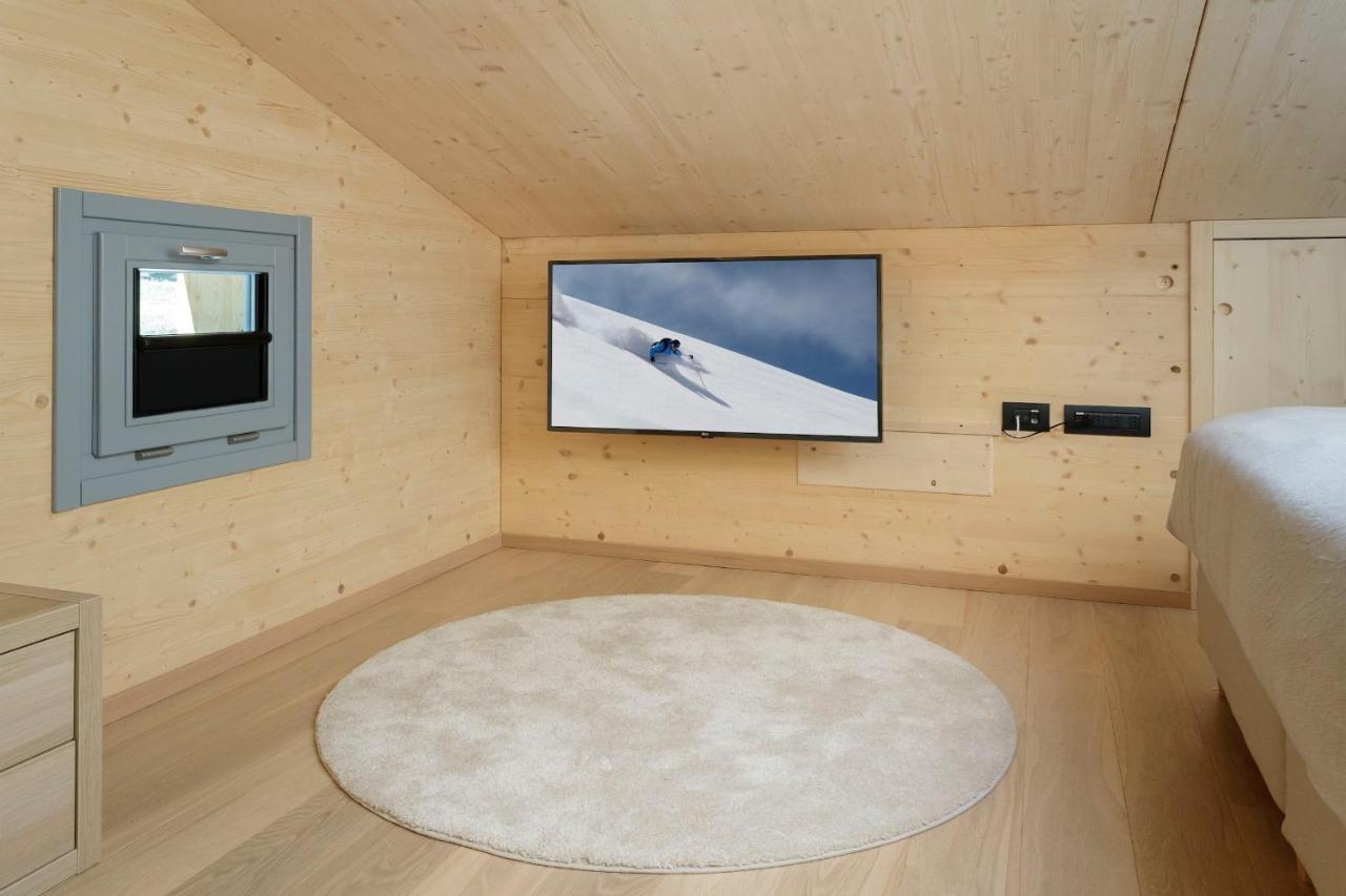 Hellochalet - Chalet Northern Lights - Family Ski Chalet With Garden Walking Distance Lift Valtournenche Eksteriør bilde