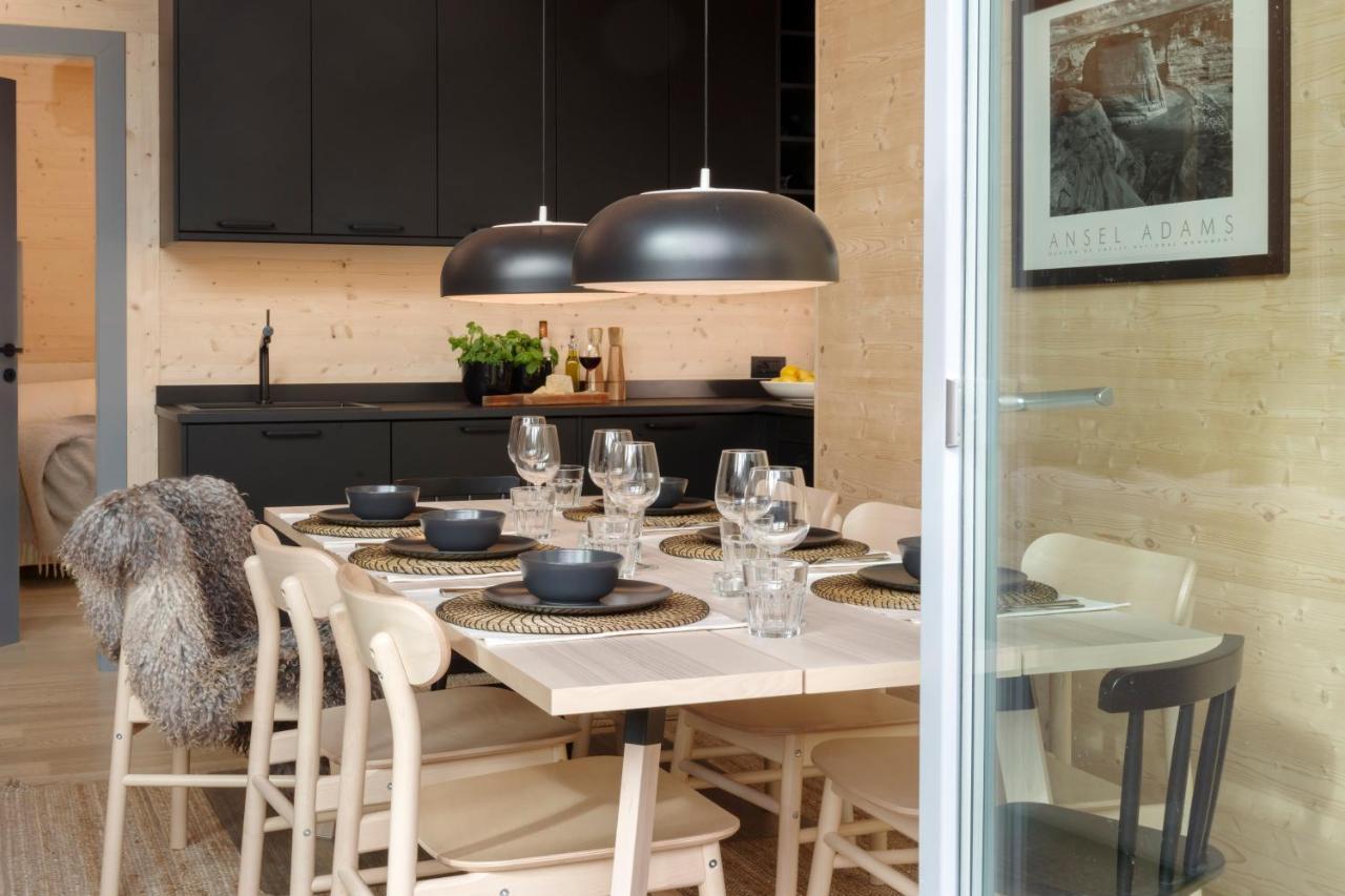 Hellochalet - Chalet Northern Lights - Family Ski Chalet With Garden Walking Distance Lift Valtournenche Eksteriør bilde
